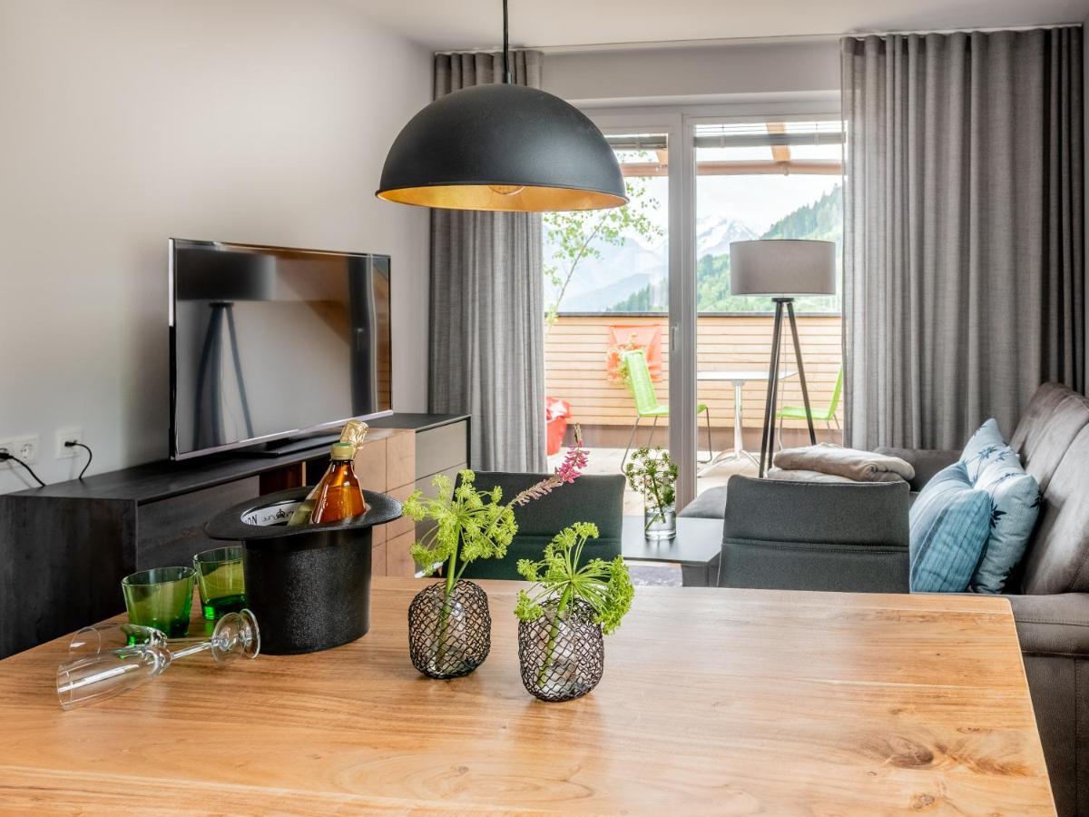 Der Sonnberg Alpinlodges - Apartments Mit Seeblick, Privater Sauna Und Self Check-In Zell am See Exterior photo